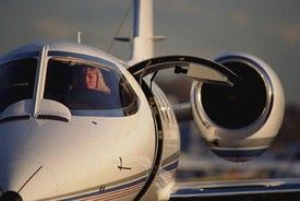 Noch vor dem Start - Billigflieger im Preiskrieg